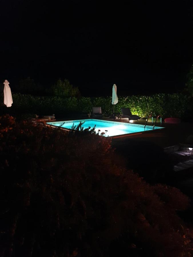 Holiday Home Demark Jurdani エクステリア 写真